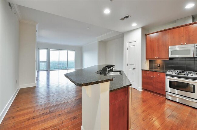 Building Photo - 2950 Mt Wilkinson Pkwy SE