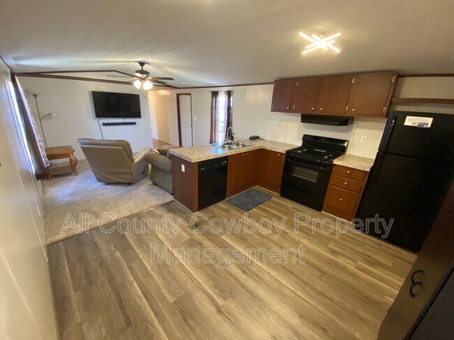 Foto del edificio - 1272 W Lyons St