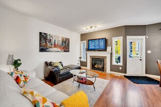 Building Photo - 11817-11821 21 Ave SW