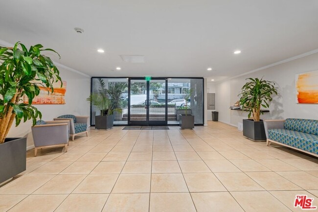 Building Photo - 306 Bora Bora Way