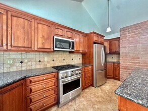 Building Photo - 15140 Andorra Way