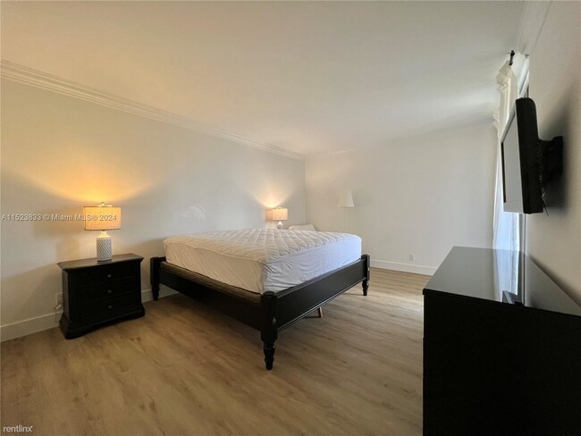 Building Photo - 3 br, 2 bath House - 19355 Turnberry Way A...