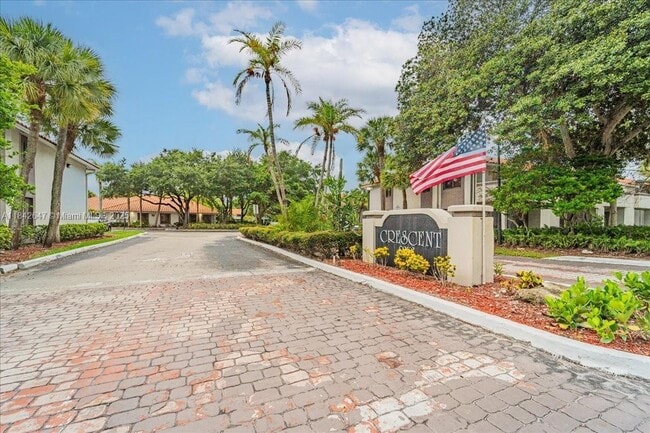 Building Photo - 3212 Coral Lake Ln