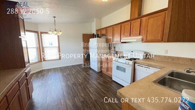 Foto del edificio - 288 W 2050 S