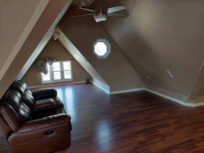 Foto del edificio - 370 E 1700 S