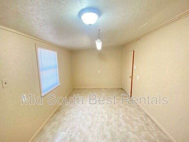 Foto del edificio - 2897 Kenneth St