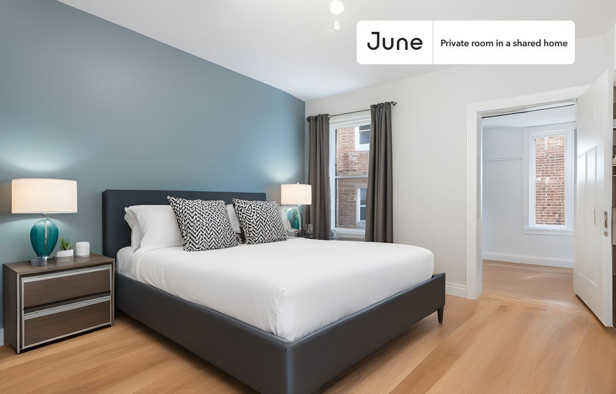 Primary Photo - Room in Shared 5 bed/2 bath home