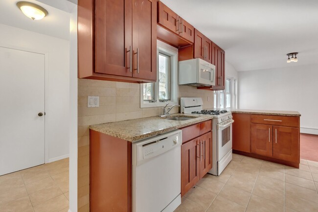 Granite Countertops. - 388 Palisade Ave