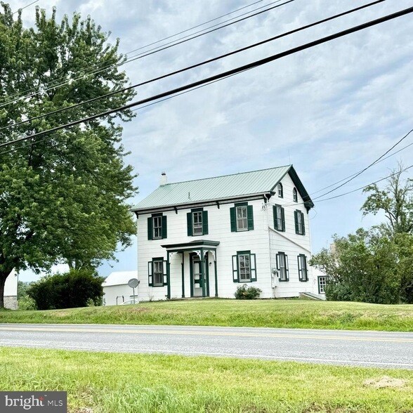 Foto principal - 851 Daniel Boone Rd