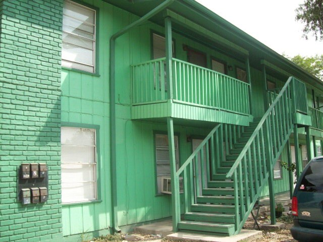 Foto del edificio - 1704 Ringgold Rd