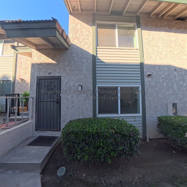 Foto del edificio - 2255 Cahuilla St