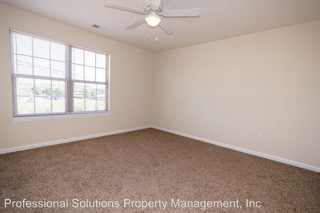 Building Photo - 2 br, 2 bath Apartment - 100 Boyd Place