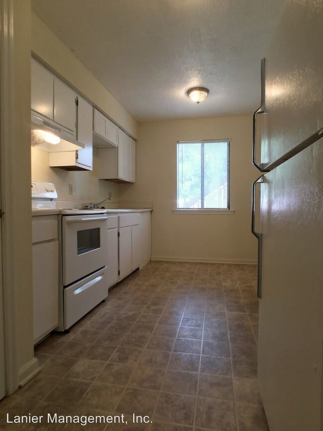 Building Photo - 6 Coastal Ct