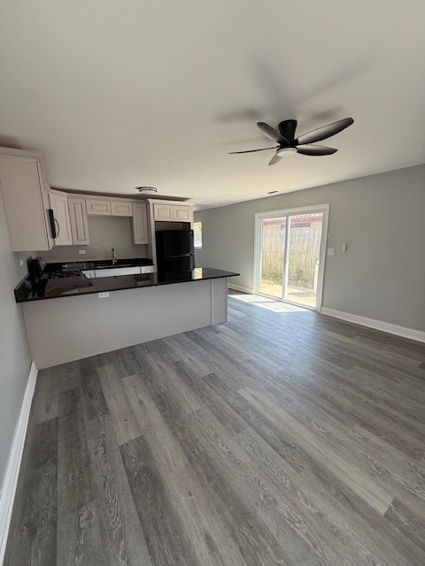 Foto del edificio - 2421 Lewis Ave