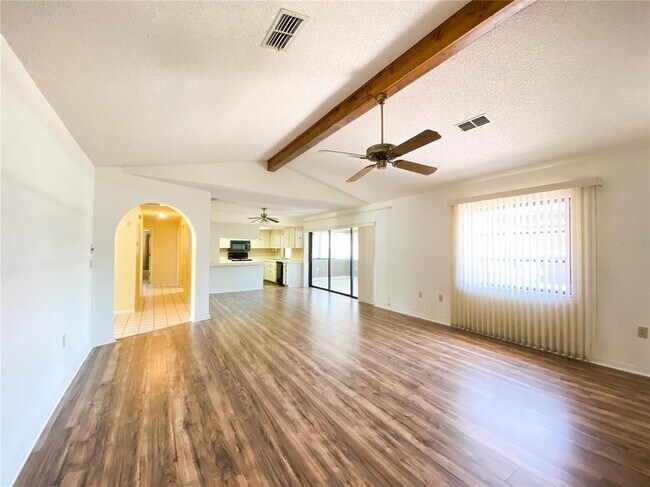 Foto del edificio - 8992 Hernando Way