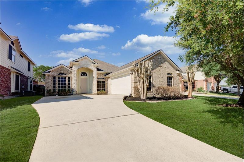 Foto principal - 22923 Creekside Gate Ct