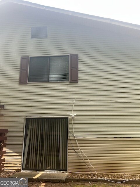 Building Photo - 7560 Taylor Rd