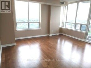 Building Photo - 3 Rean Dr