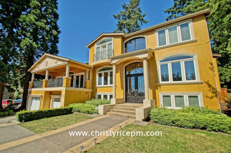 9430 Lake Washington Blvd NE, Bellevue, WA 98004 House Rental in