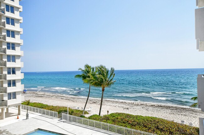 Building Photo - 3221 S Ocean Blvd