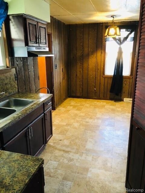 Foto del edificio - 1606 Lafayette Blvd