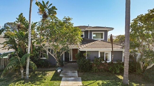 Photo - 128 Crescent Bay Dr House