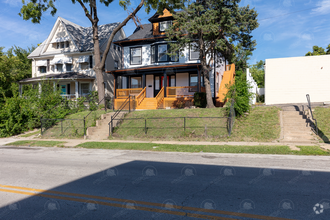 Building Photo - 3123 Woodland Ave