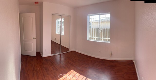 Building Photo - 403 E 69th St