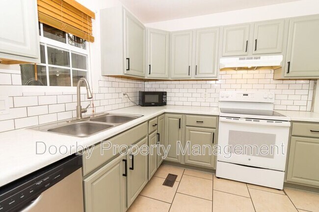 Foto del edificio - 9134 Westminister Cir Dr