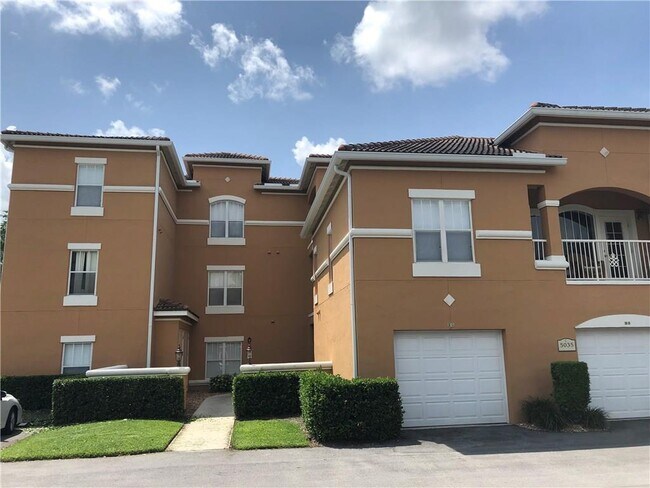 Foto del edificio - 5035 Fairways Cir