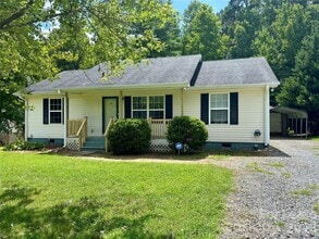 Building Photo - 316 Springhill Ln