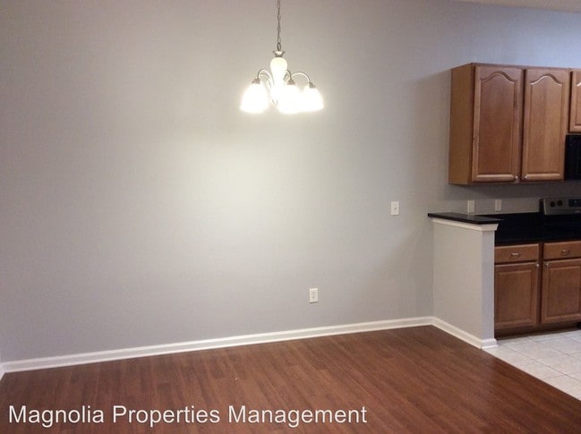 Building Photo - 4241 Migration Dr