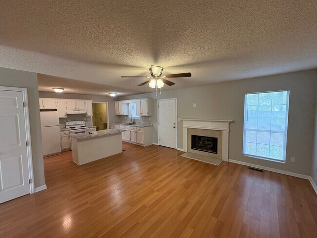 Foto del edificio - For Rent