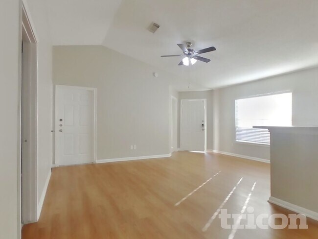 Foto del edificio - 3114 Boynton Dr