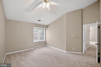 Building Photo - 12202 Fort Buffalo Cir