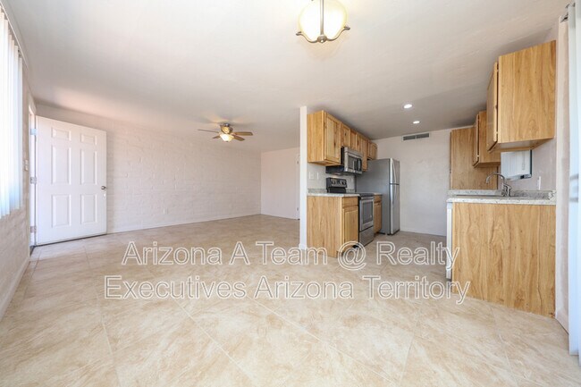 Foto del edificio - 3932 N Park Ave