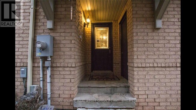 Building Photo - 104 Rockhaven Ln
