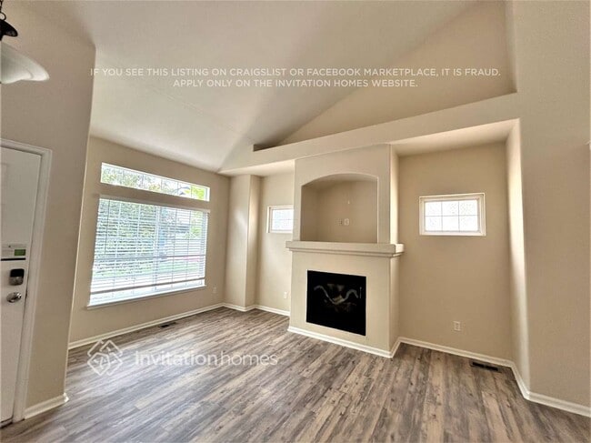 Building Photo - 9848 Kenton Cir