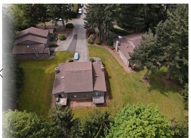 Foto del edificio - 17219 Gravenstein Rd