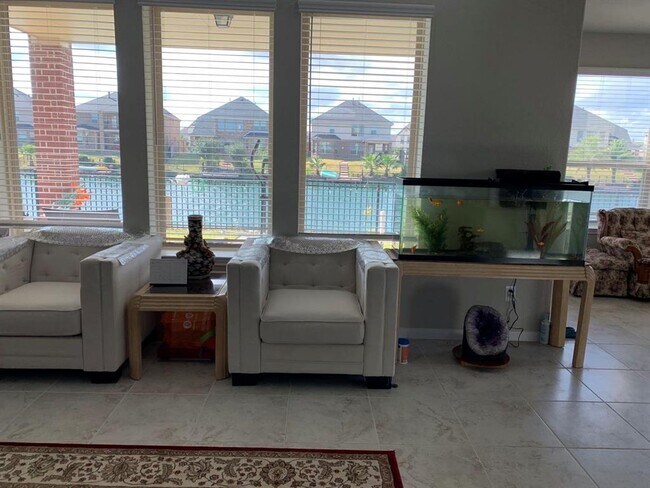 Foto del edificio - 2230 Anzio Ct