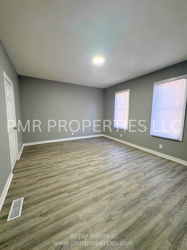 Foto del edificio - 2 Bedroom / 1 Bathroom