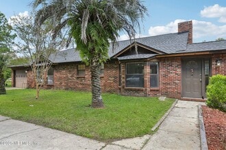 Building Photo - 2815 Cortez Rd