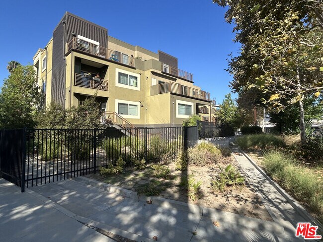 Building Photo - 2980 Ripple Pl