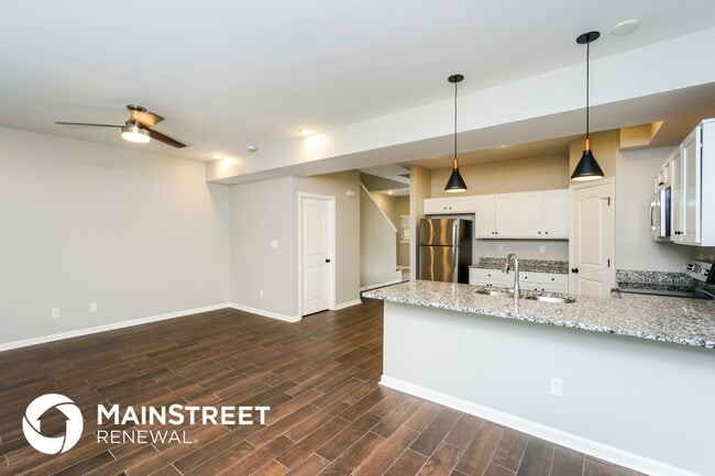 Building Photo - 2061 Paddle Wheel Dr