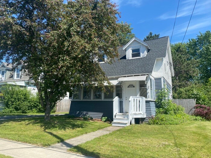 20 Wilna Ave, Carthage, NY 13619 House for Rent in Carthage, NY