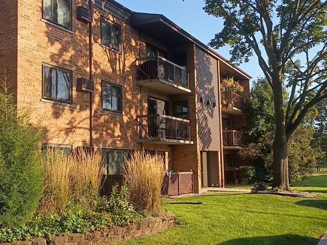 Foto del edificio - 5511 N Chester Ave