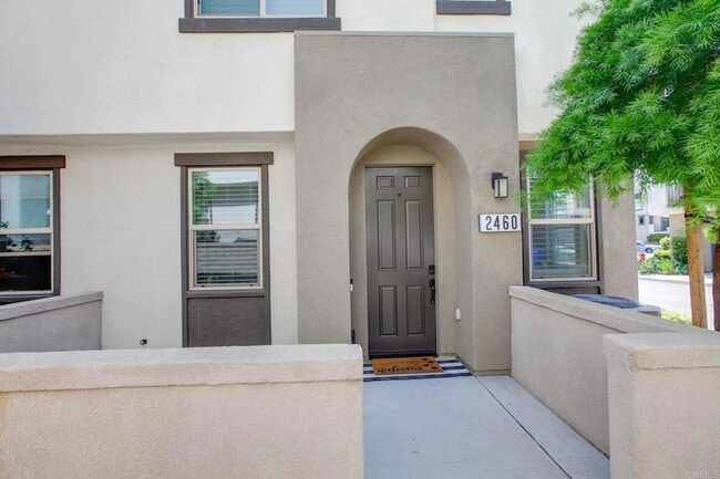 Building Photo - 2460 Solara Ln