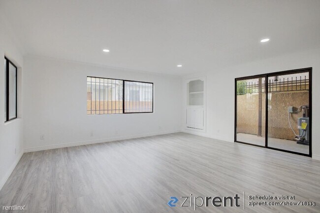 Building Photo - 3 br, 2.5 bath House - 1819 West 182nd Str...