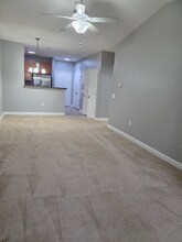 Building Photo - 923 Windcastle Ln