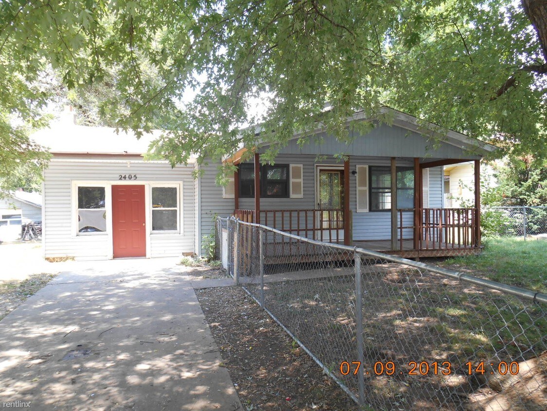 Primary Photo - 4 br, 2 bath House - 2405 E Atlantic St